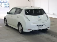 Nissan LEAF лот № 2312 оценка RA  с аукциона в Японии 1