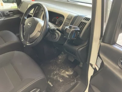 Nissan SERENA  с аукциона в Японии