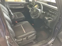 Honda STEP WAGON лот № 2201 оценка 3.5  с аукциона в Японии 3