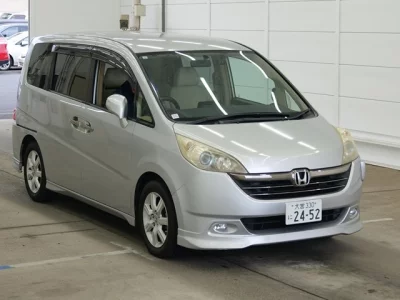 Honda STEP WAGON  с аукциона в Японии