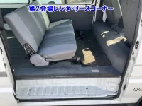 Mazda BONGO VAN лот № 60137 оценка 3.5  с аукциона в Японии 5