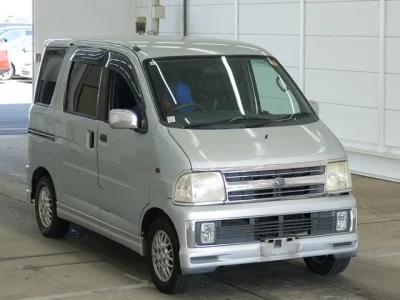 Daihatsu Atrai Wagon  с аукциона в Японии