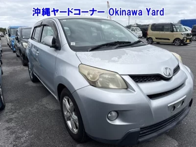 Toyota IST