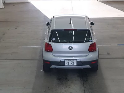 Volkswagen CROSS POLO
