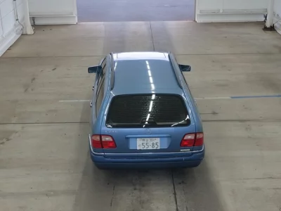 Mercedes-Benz E CLASS WAGON