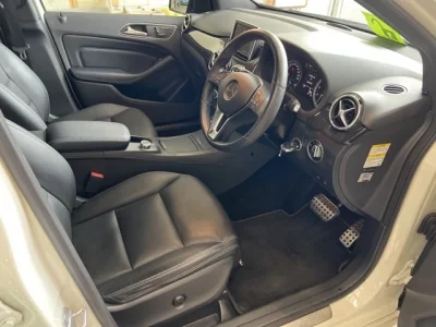 Mercedes-Benz B CLASS