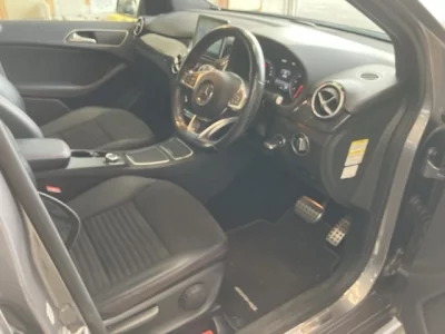 Mercedes-Benz B CLASS