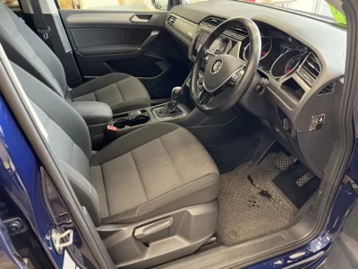 Volkswagen GOLF TOURAN