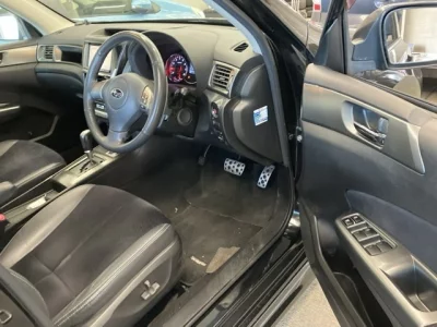 Subaru EXIGA  с аукциона в Японии