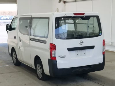 Nissan CARAVAN VAN