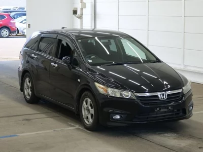 Honda STREAM  с аукциона в Японии