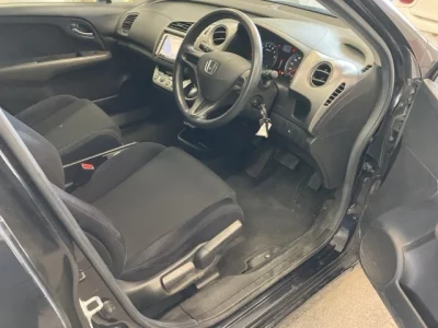 Honda STREAM  с аукциона в Японии