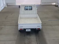 Mazda BONGO лот № 2494 оценка 2  с аукциона в Японии 2