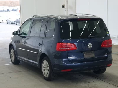 Volkswagen GOLF TOURAN