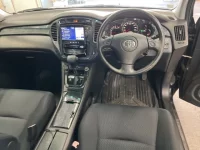 Toyota KLUGER лот № 2735 оценка 3  с аукциона в Японии 4