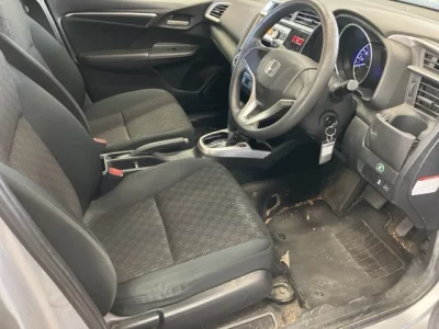 Honda FIT  с аукциона в Японии