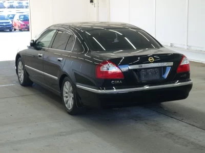 Nissan CIMA