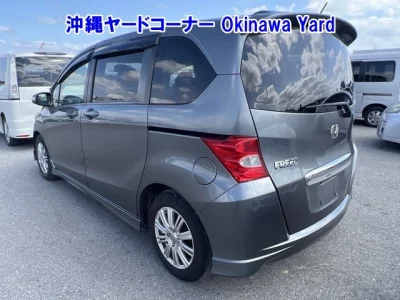 Honda FREED  с аукциона в Японии