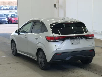 Nissan NOTE  с аукциона в Японии