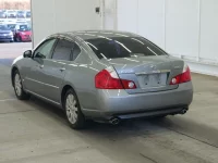 Nissan FUGA лот № 2881 оценка 3.5  с аукциона в Японии 1