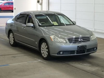 Nissan FUGA  с аукциона в Японии