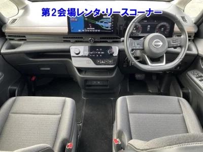 Nissan SERENA  с аукциона в Японии