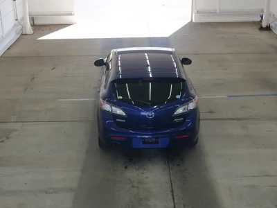 Mazda AXELA  с аукциона в Японии