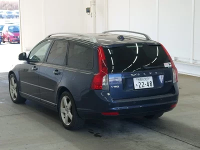 Volvo V50