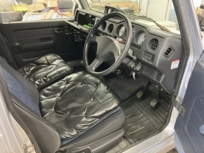 Suzuki JIMNY  с аукциона в Японии