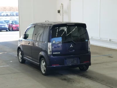 Mitsubishi EK SPORTS  с аукциона в Японии