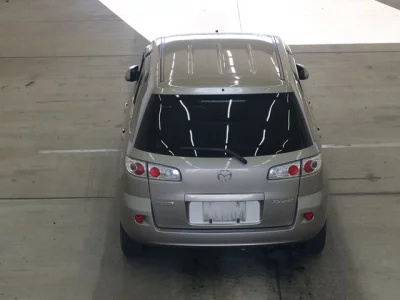 Mazda DEMIO  с аукциона в Японии
