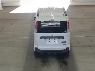 Suzuki SPACIA GEAR  с аукциона в Японии