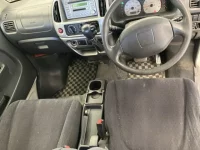 Suzuki EVERY WAGON лот № 2784 оценка 3.5  с аукциона в Японии 4