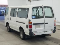 Toyota DYNA лот № 2922 оценка R  с аукциона в Японии 1