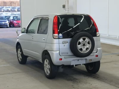 Daihatsu TERIOS KID  с аукциона в Японии