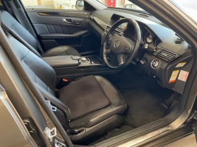 Mercedes-Benz E CLASS WAGON