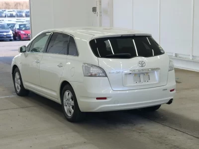 Toyota MARK X ZIO  с аукциона в Японии