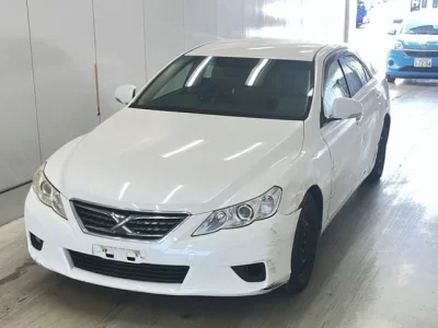 Toyota MARK X  с аукциона в Японии