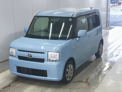 Toyota PIXIS SPACE  с аукциона в Японии