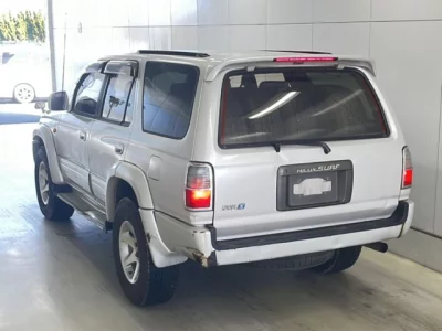 Toyota HILUX SURF  с аукциона в Японии