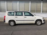 Toyota PROBOX лот № 2072 оценка R  с аукциона в Японии 2