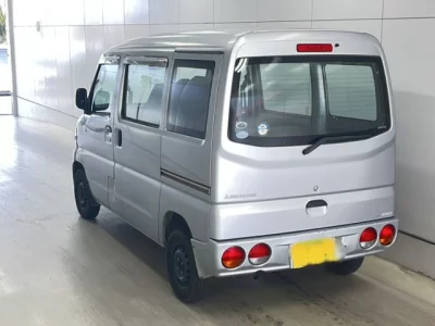 Mitsubishi MINICAB VAN