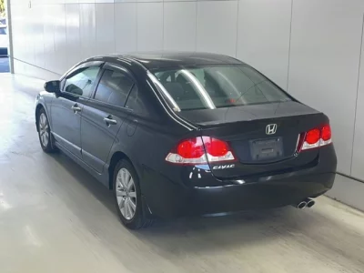 Honda CIVIC  с аукциона в Японии