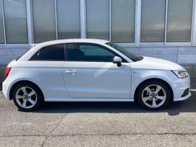 Audi A1  с аукциона в Японии