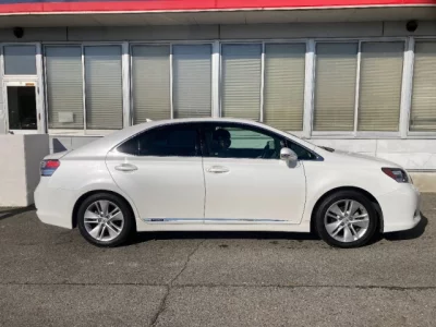 Lexus HS