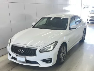 Nissan FUGA  с аукциона в Японии