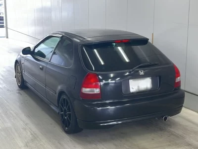 Honda CIVIC  с аукциона в Японии