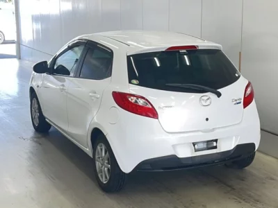 Mazda DEMIO
