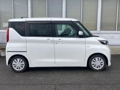 Mitsubishi EK SPACE  с аукциона в Японии