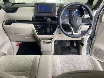 Mitsubishi EK SPACE  с аукциона в Японии